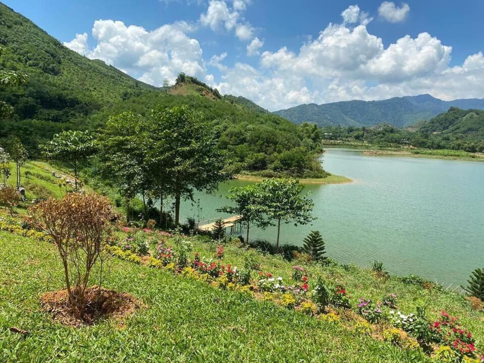 Ho Tam Homestay Hòa Bình Buitenkant foto
