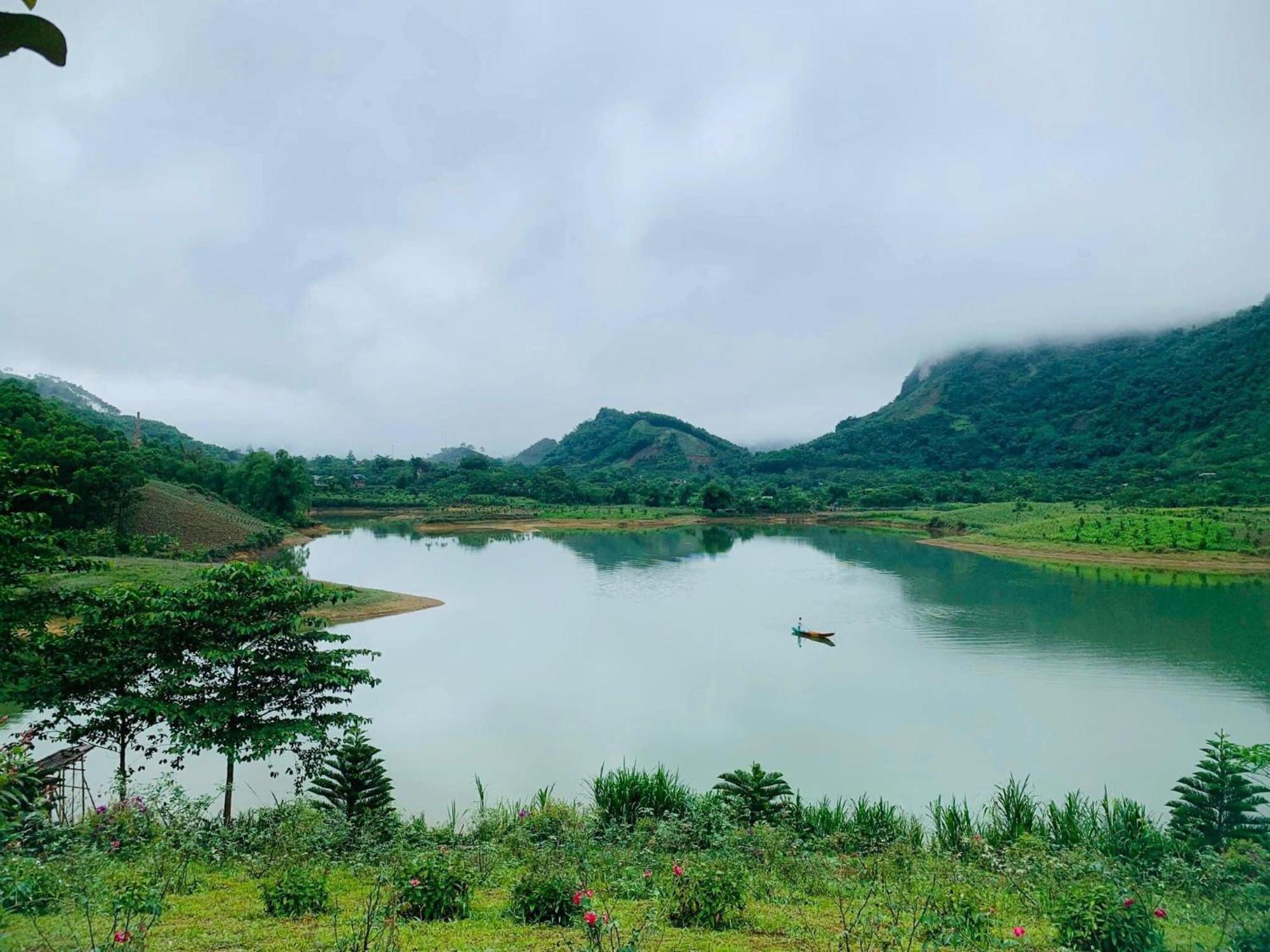 Ho Tam Homestay Hòa Bình Buitenkant foto